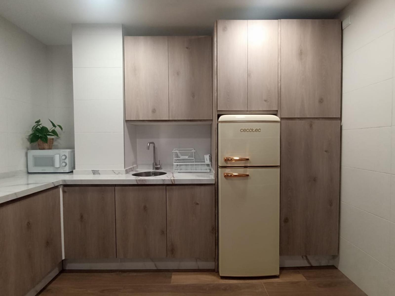 Alcalá de Guadaira Apartamento Nuevo Centrico Con Aparcamiento Privado Incluido מראה חיצוני תמונה