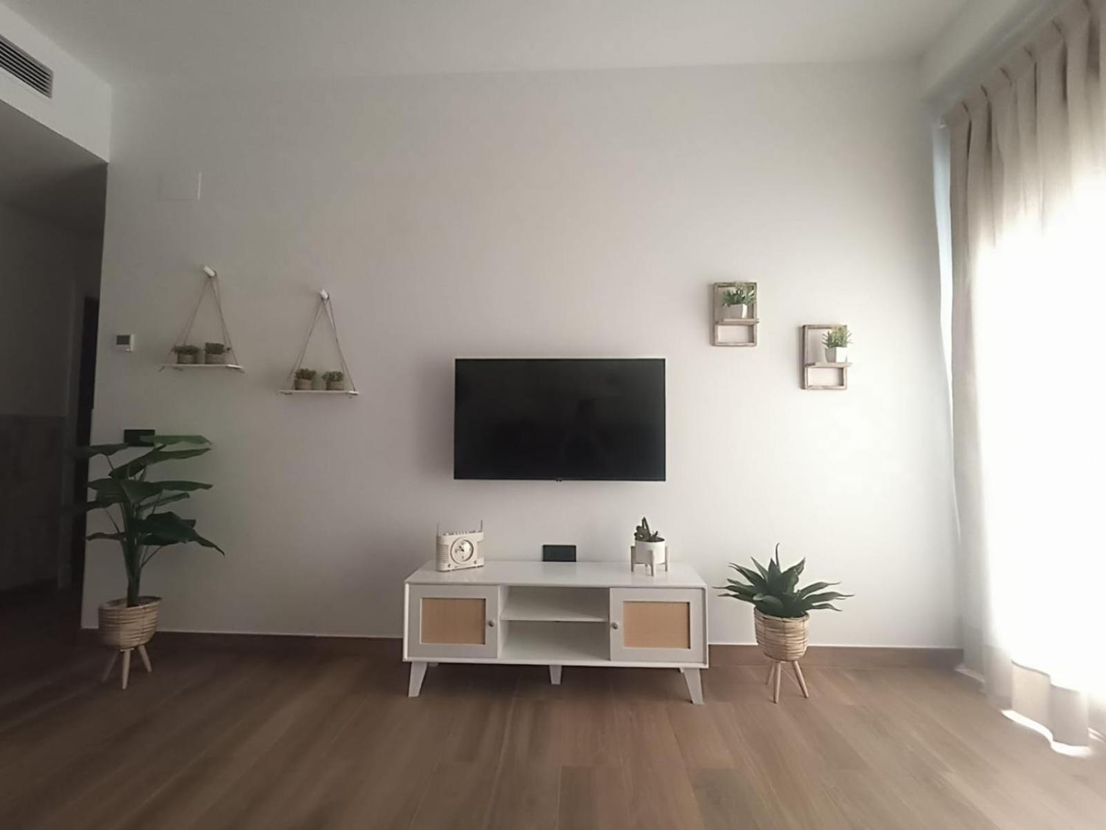 Alcalá de Guadaira Apartamento Nuevo Centrico Con Aparcamiento Privado Incluido מראה חיצוני תמונה